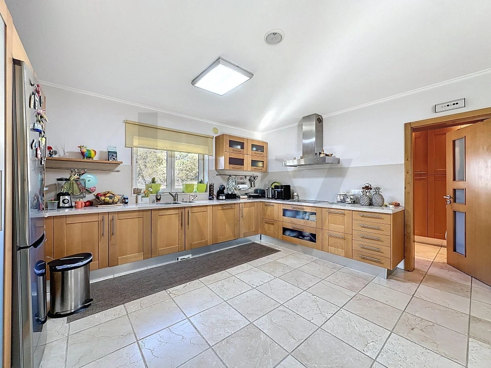 Moradia T3 para Venda em São Roque Foto 24