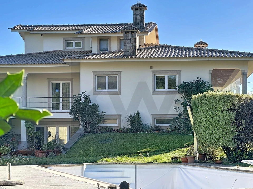 Moradia T3 para Venda em São Roque Foto 11