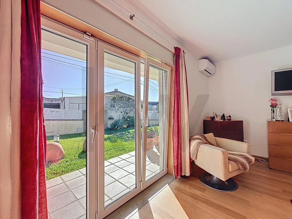 Moradia T3 para Venda em São Roque Foto 33