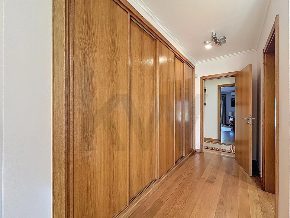 Moradia T3 para Venda em São Roque Foto 30