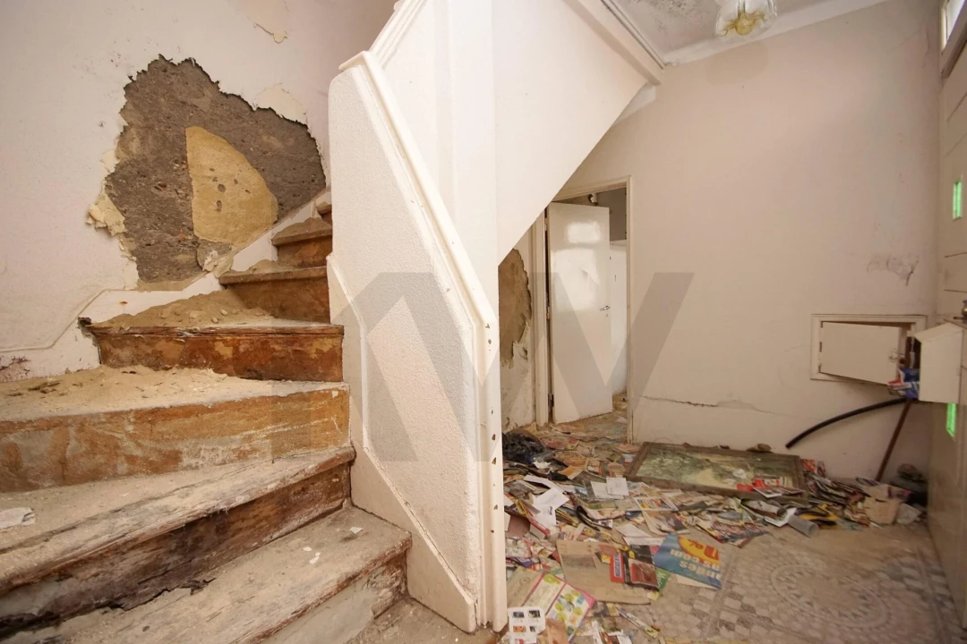 Prédio para Venda em Abrantes (São Vicente e São João) e Alferrarede Foto 5