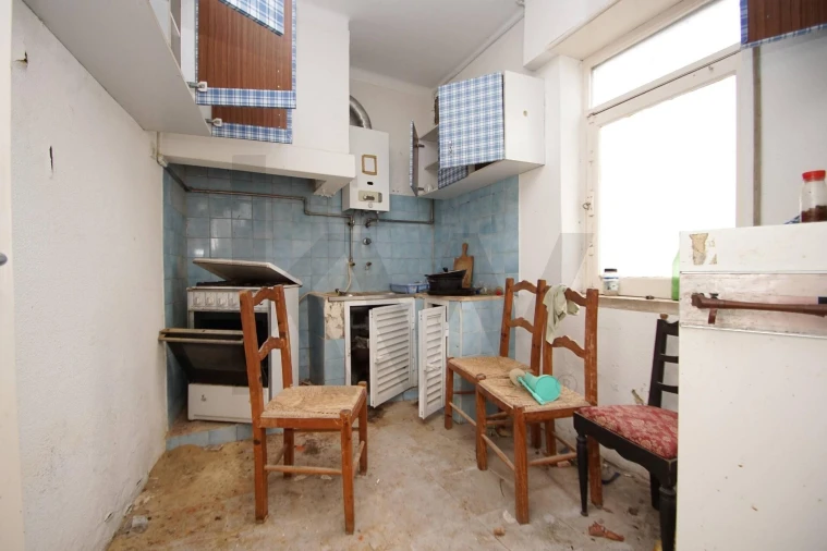 Prédio para Venda em Abrantes (São Vicente e São João) e Alferrarede Foto 3