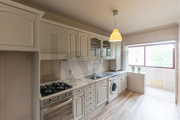 Apartamento T1 para Arrendamento em Mafamude e Vilar do Paraíso Foto 7