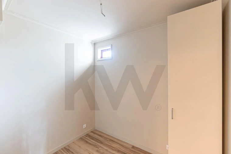Apartamento T1 para Arrendamento em Mafamude e Vilar do Paraíso Foto 18