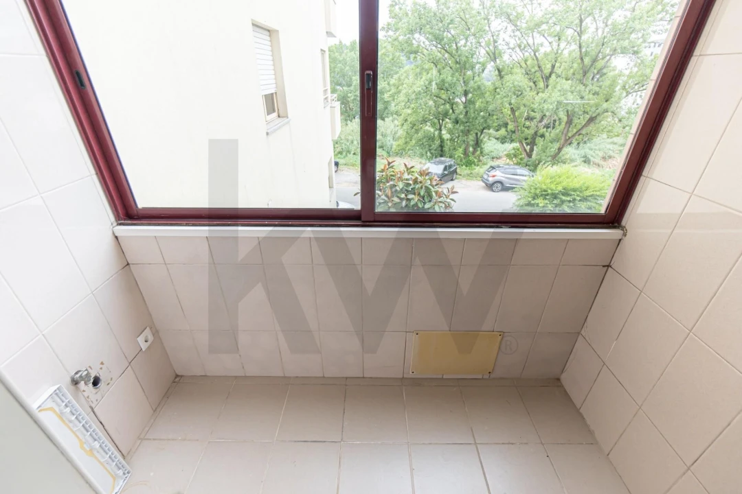 Apartamento T1 para Arrendamento em Mafamude e Vilar do Paraíso Foto 12