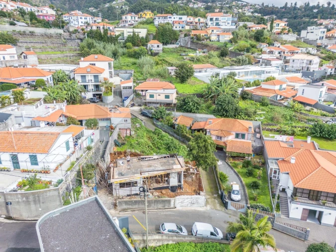 Moradia T2 para Venda em São Roque Foto 18