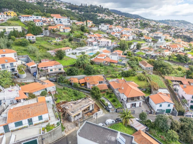 Moradia T2 para Venda em São Roque Foto 20