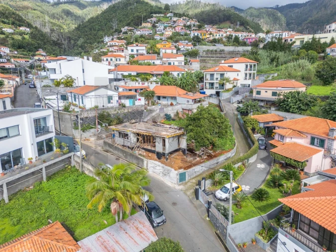 Moradia T2 para Venda em São Roque Foto 16