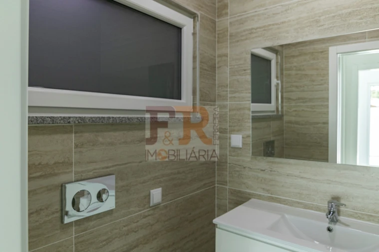 Moradia T3 para Venda em Fernao Ferro Foto 15