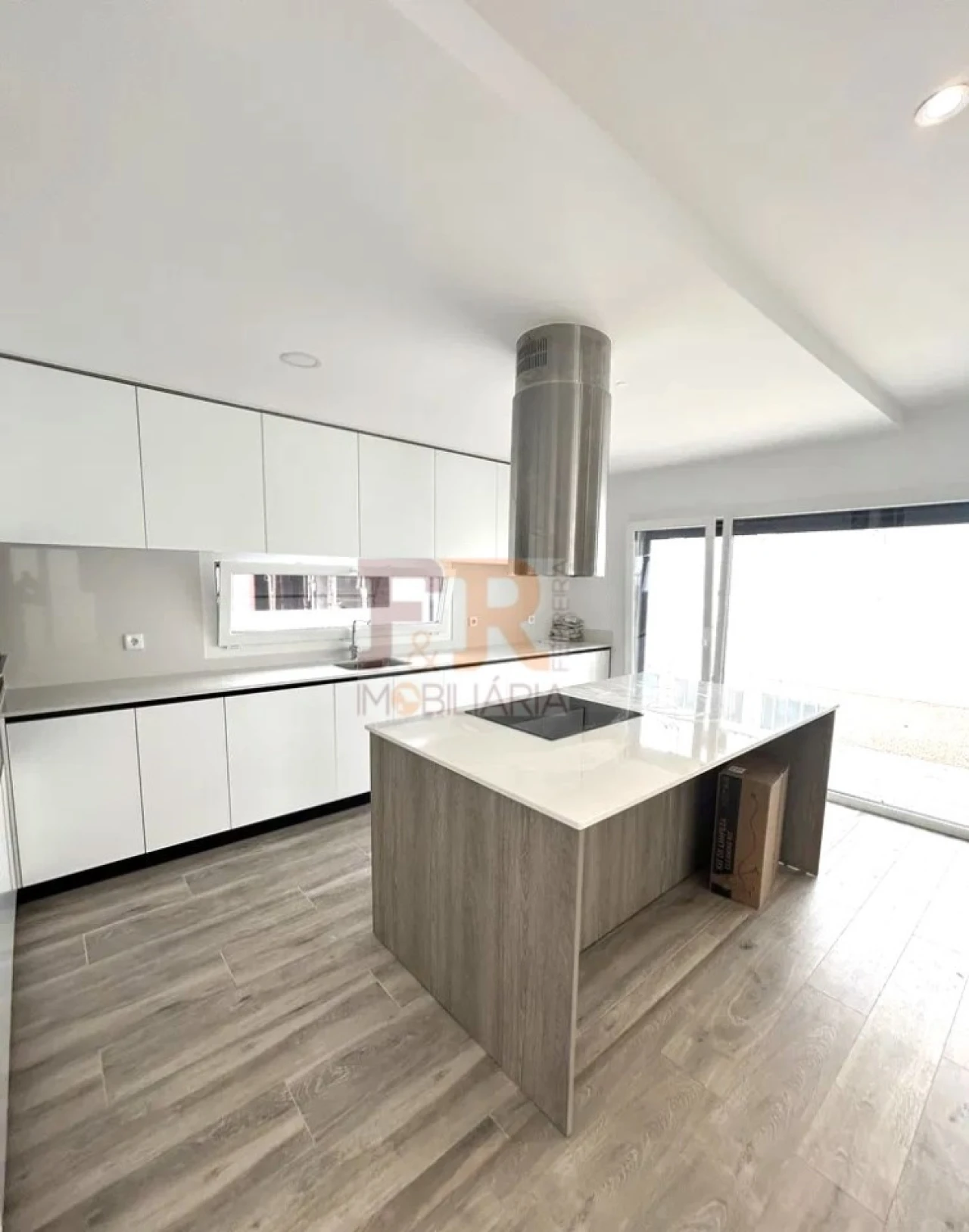 Moradia T3 para Venda em Fernao Ferro Foto 4