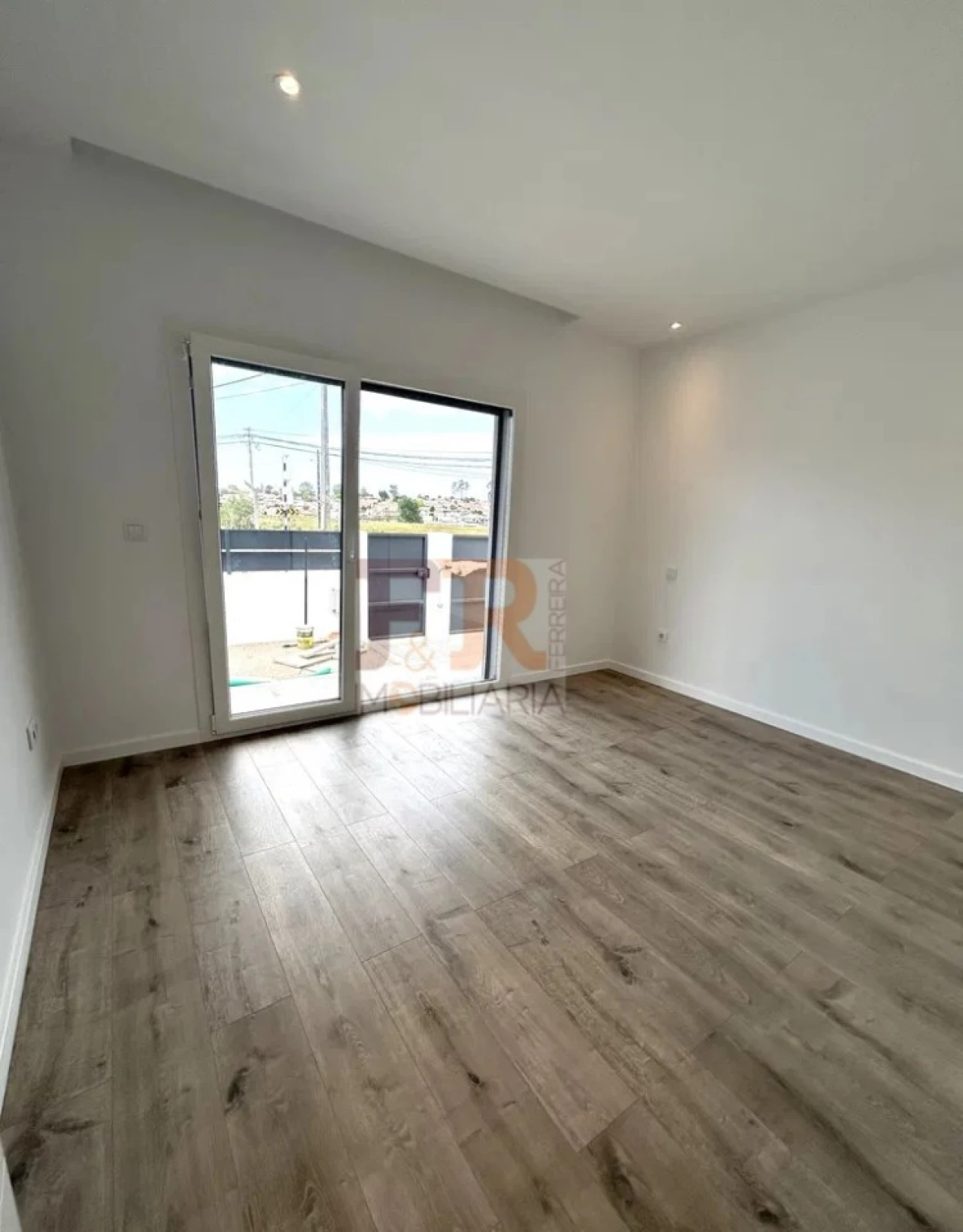 Moradia T3 para Venda em Fernao Ferro Foto 13