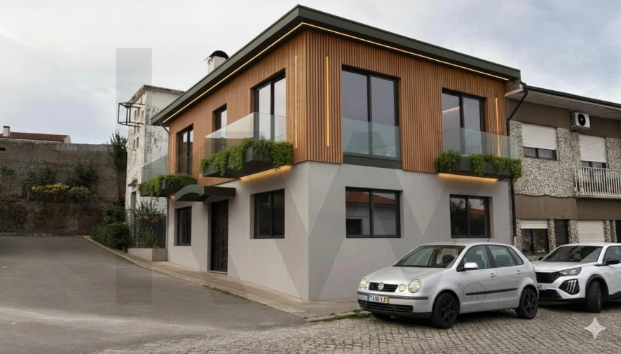 Moradia T4 para Venda em Oliveira do Douro Foto 1