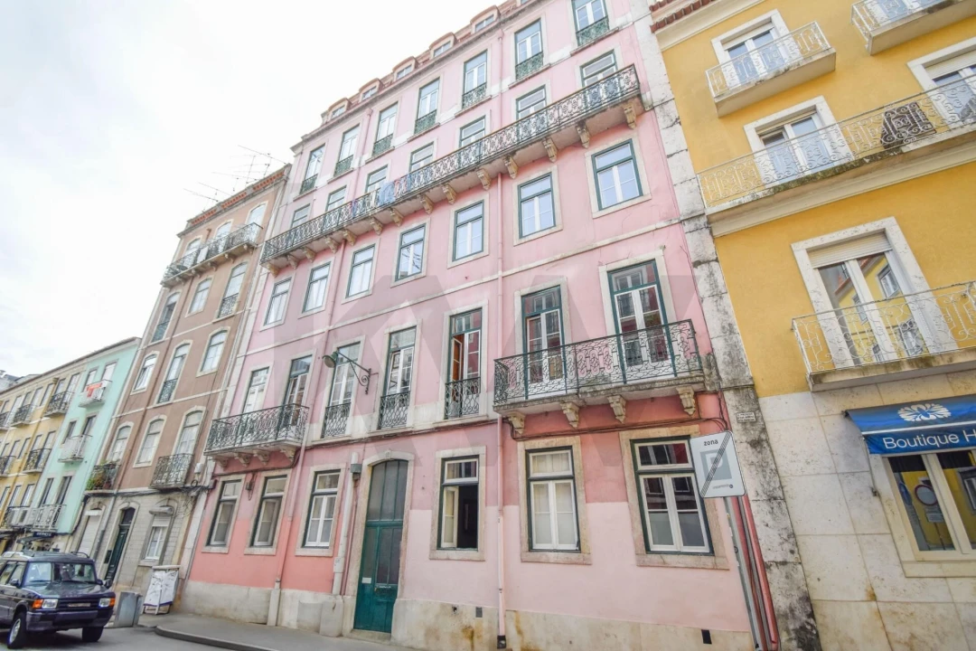 Apartamento T3 para Venda em Santo António Foto 28