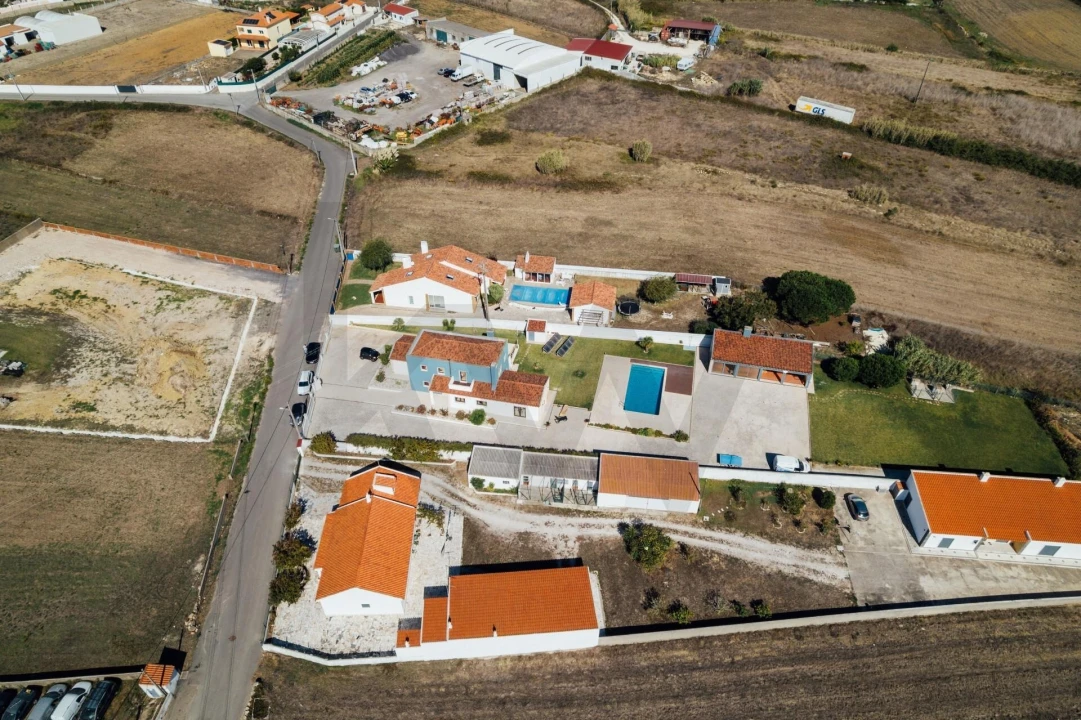 Quinta T4 para Venda em Santa Maria e São Miguel, São Martinho, São Pedro Penaferrim Foto 39