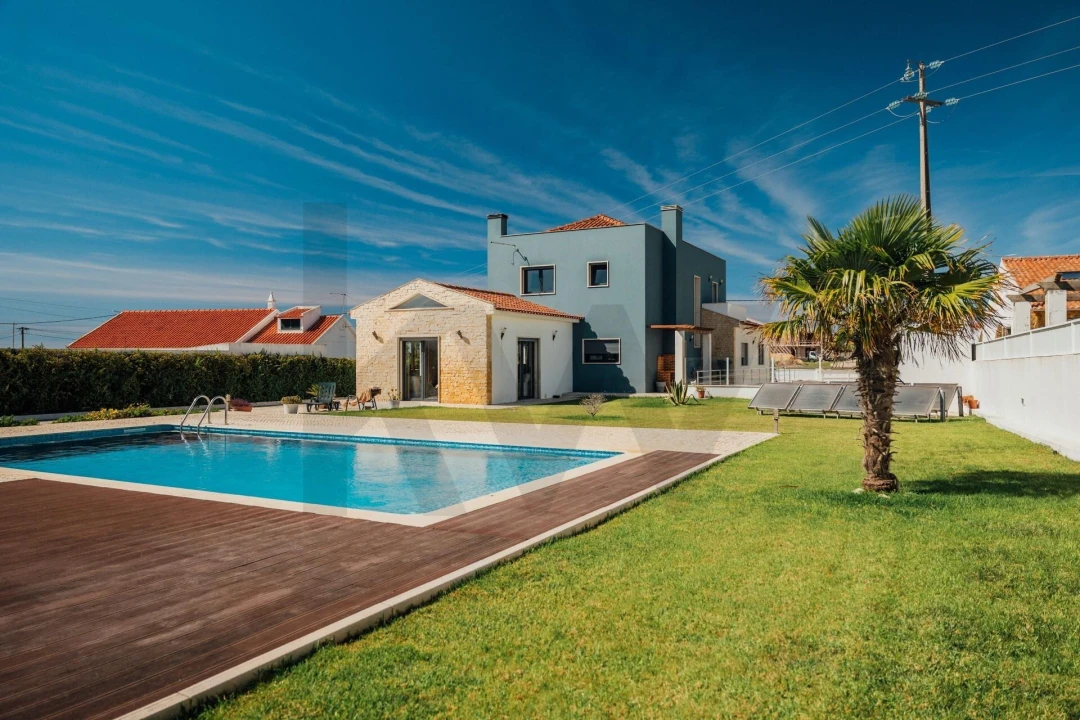 Quinta T4 para Venda em Santa Maria e São Miguel, São Martinho, São Pedro Penaferrim Foto 2