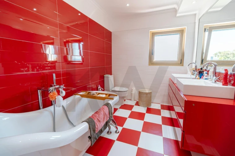 Quinta T4 para Venda em Santa Maria e São Miguel, São Martinho, São Pedro Penaferrim Foto 28