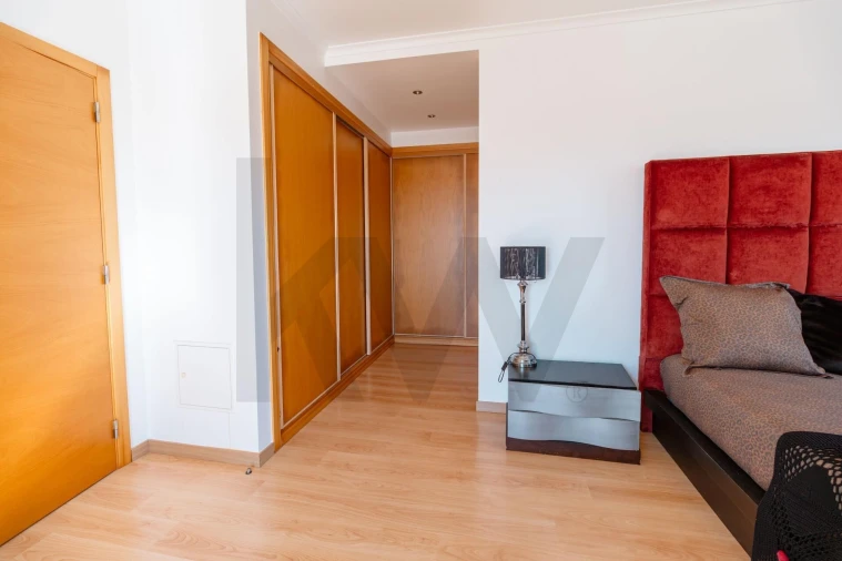 Quinta T4 para Venda em Santa Maria e São Miguel, São Martinho, São Pedro Penaferrim Foto 29