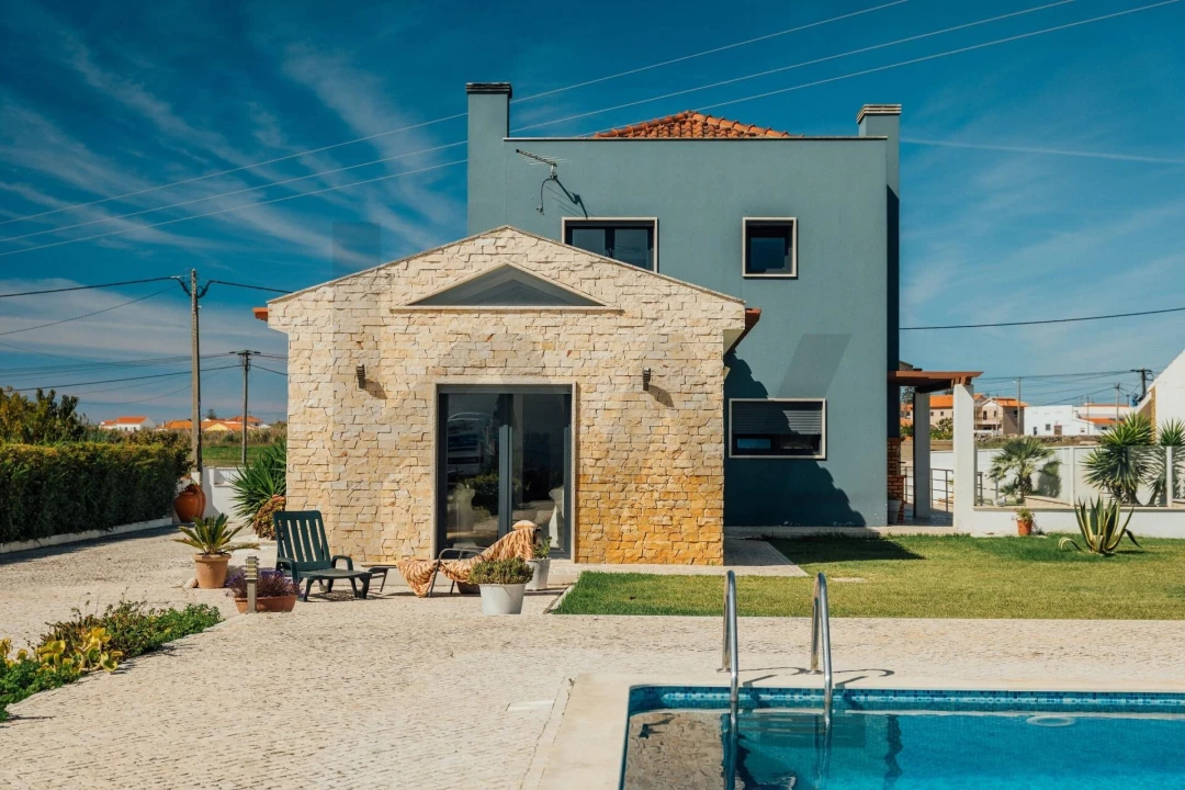 Quinta T4 para Venda em Santa Maria e São Miguel, São Martinho, São Pedro Penaferrim Foto 3