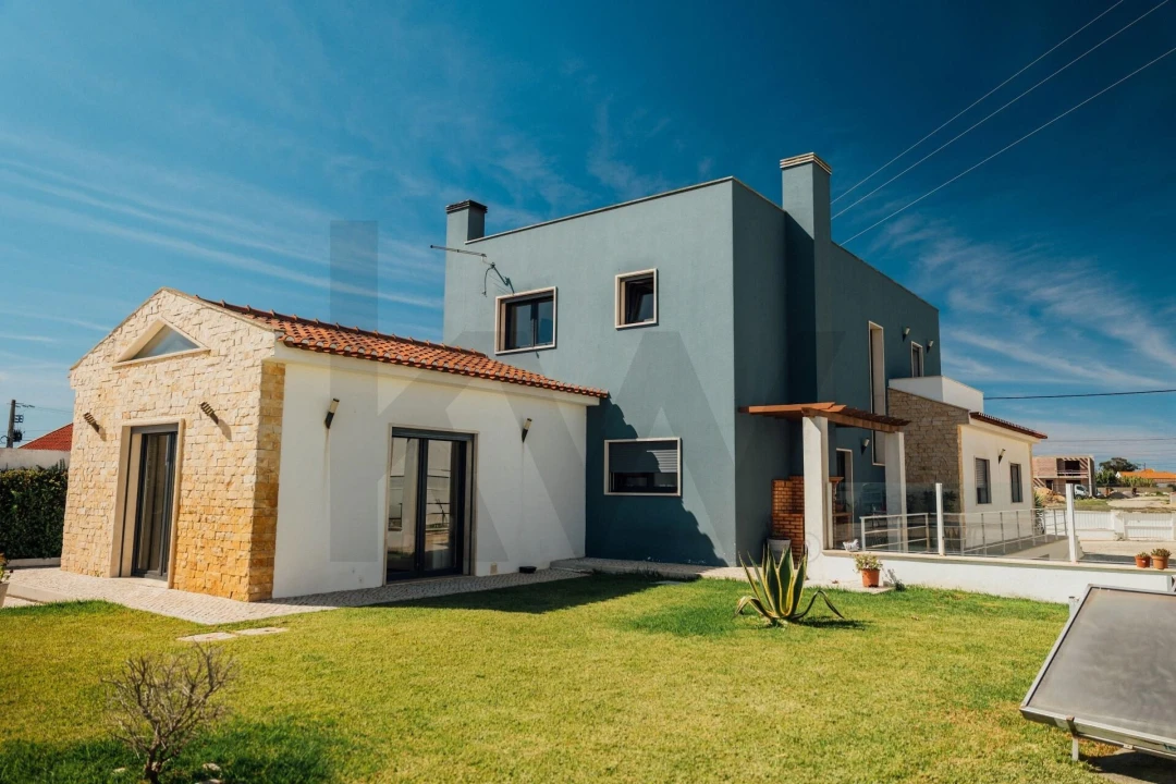 Quinta T4 para Venda em Santa Maria e São Miguel, São Martinho, São Pedro Penaferrim Foto 5