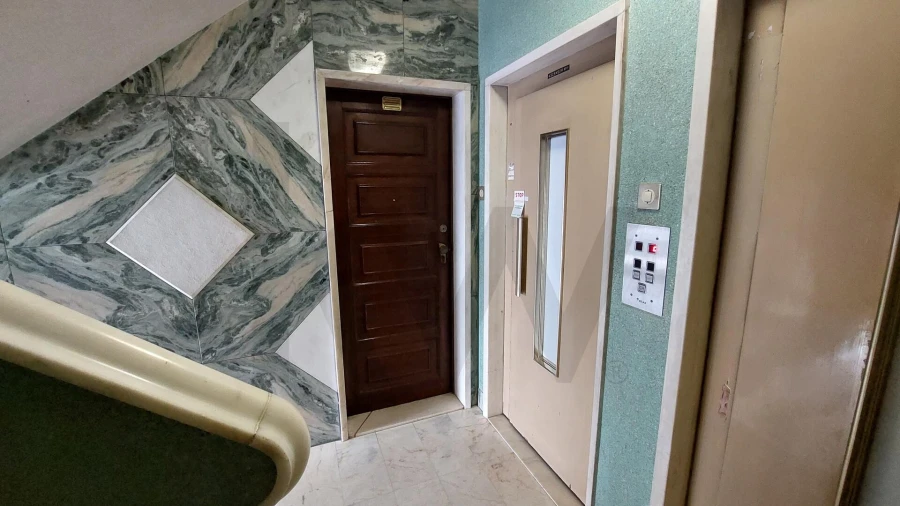 Loja para Venda em Campo de Ourique Foto 32