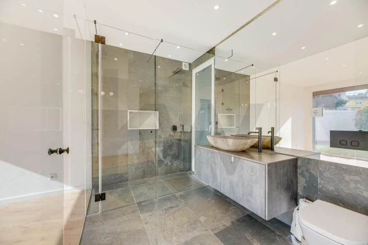 Moradia T4 para Venda em São Domingos de Rana Foto 5