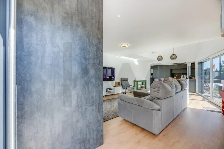 Moradia T4 para Venda em São Domingos de Rana Foto 37