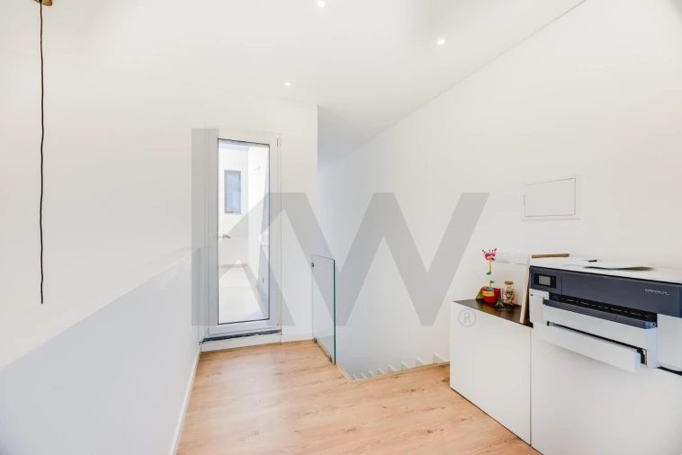 Moradia T4 para Venda em São Domingos de Rana Foto 45