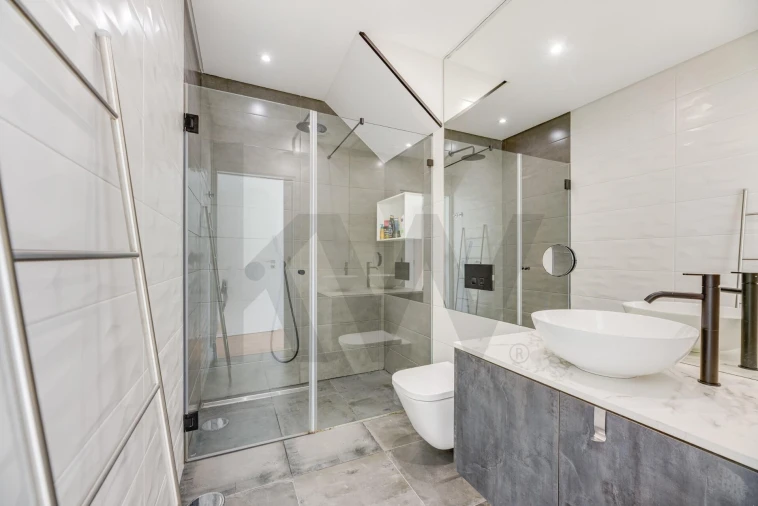 Moradia T4 para Venda em São Domingos de Rana Foto 12