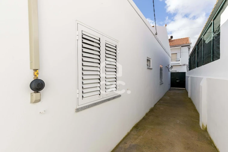 Moradia T3 para Venda em Bacelo e Senhora da Saúde Foto 23