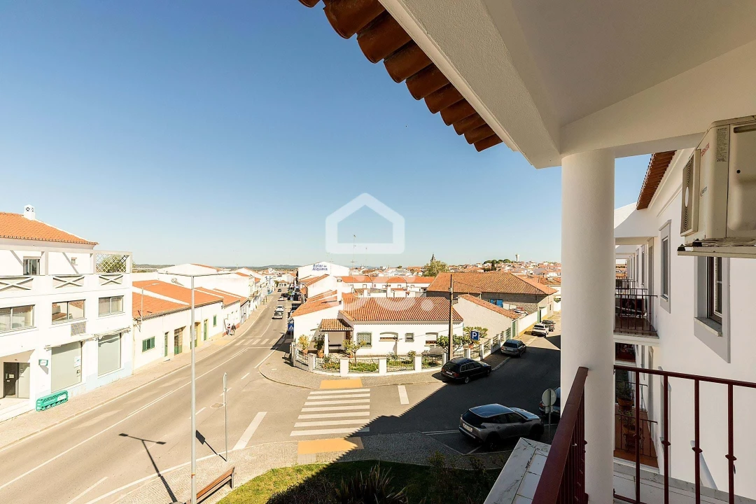 Apartamento T3 para Venda em Reguengos de Monsaraz Foto 33