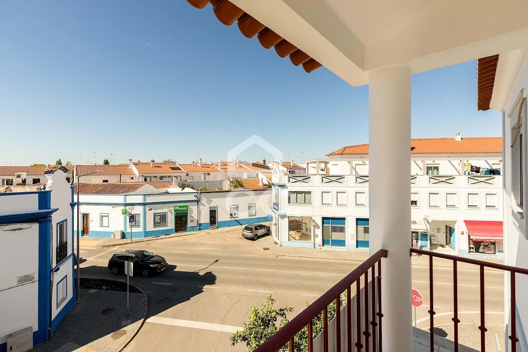 Apartamento T3 para Venda em Reguengos de Monsaraz Foto 18