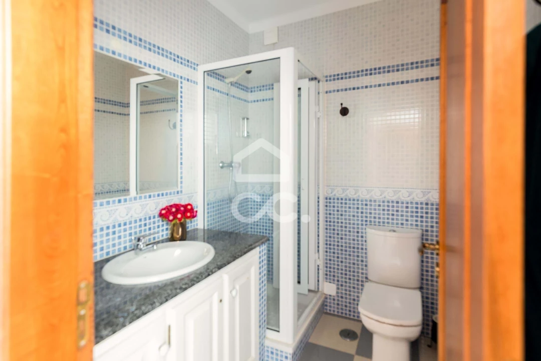 Apartamento T3 para Venda em Reguengos de Monsaraz Foto 17