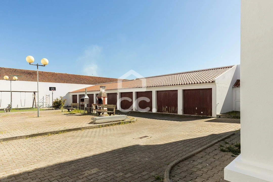 Apartamento T3 para Venda em Reguengos de Monsaraz Foto 35