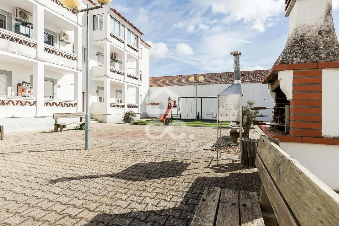 Apartamento T3 para Venda em Reguengos de Monsaraz Foto 25