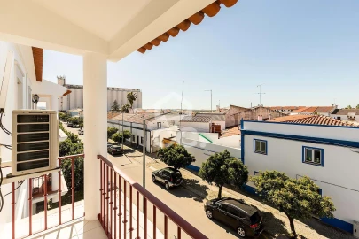 Apartamento T3 para Venda em Reguengos de Monsaraz