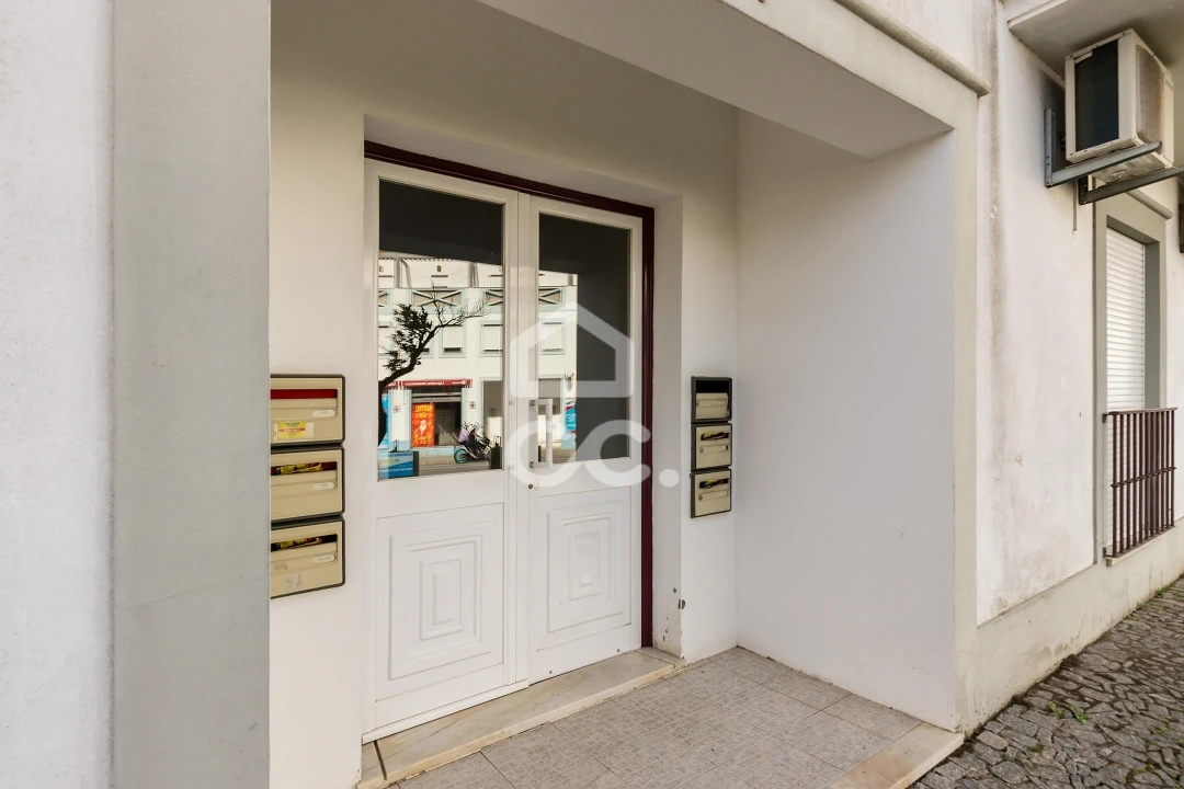 Apartamento T3 para Venda em Reguengos de Monsaraz Foto 22