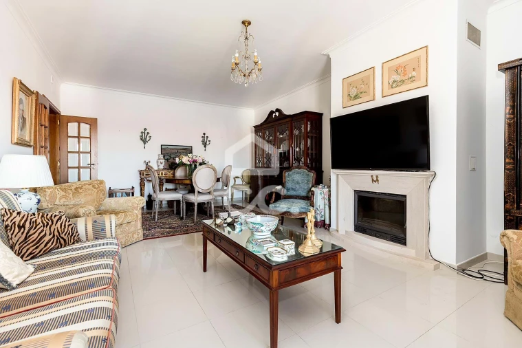 Apartamento T3 para Venda em Reguengos de Monsaraz Foto 6