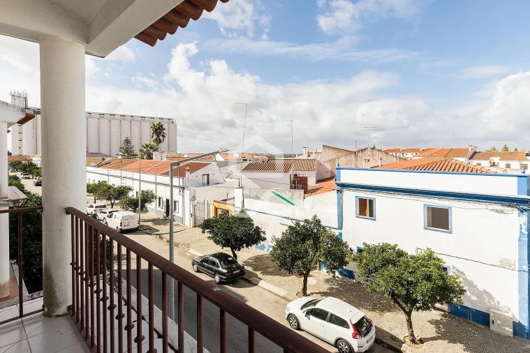 Apartamento T3 para Venda em Reguengos de Monsaraz Foto 19