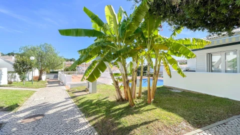 Moradia T2 para Venda em Quarteira