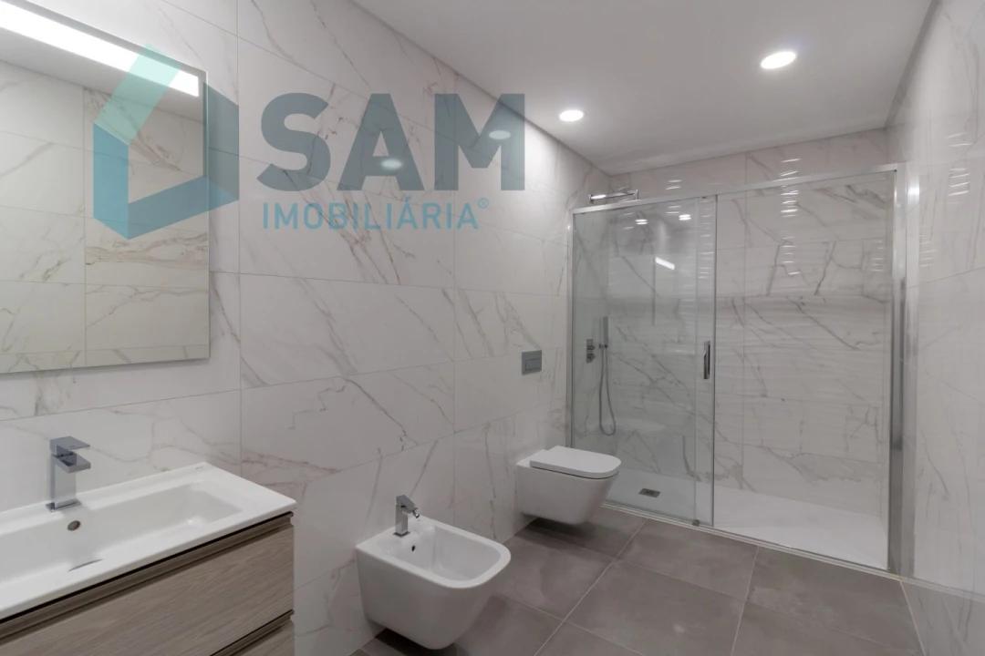 Apartamento T3 para Venda em Lourinhã e Atalaia Foto 22