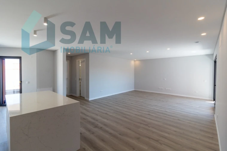 Apartamento T3 para Venda em Lourinhã e Atalaia Foto 8