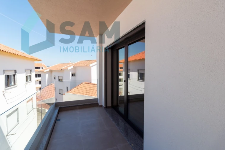 Apartamento T3 para Venda em Lourinhã e Atalaia Foto 10