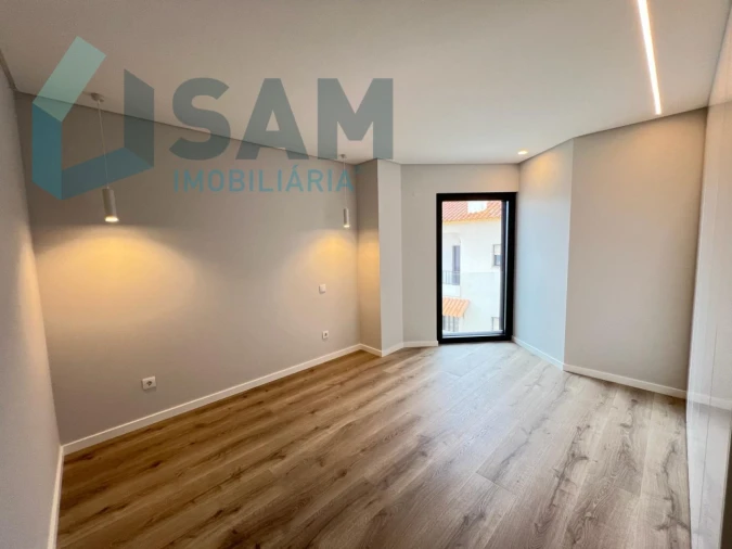 Apartamento T3 para Venda em Lourinhã e Atalaia Foto 12