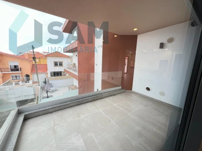 Apartamento T3 para Venda em Lourinhã e Atalaia Foto 29