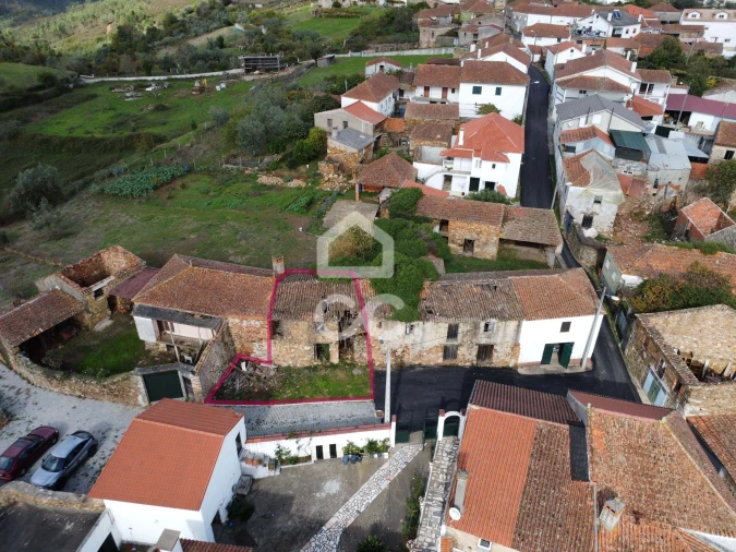 Moradia para Venda em Carapinha Foto 1