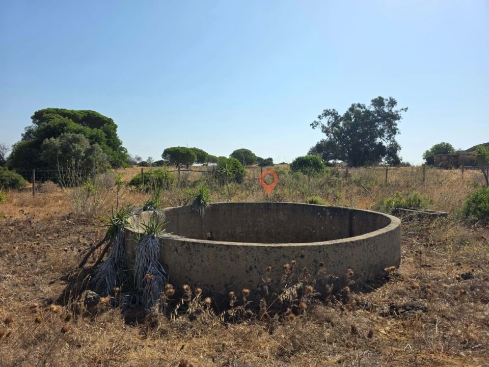 Terreno para Venda em Lagos (São Sebastião e Santa Maria) Foto 17