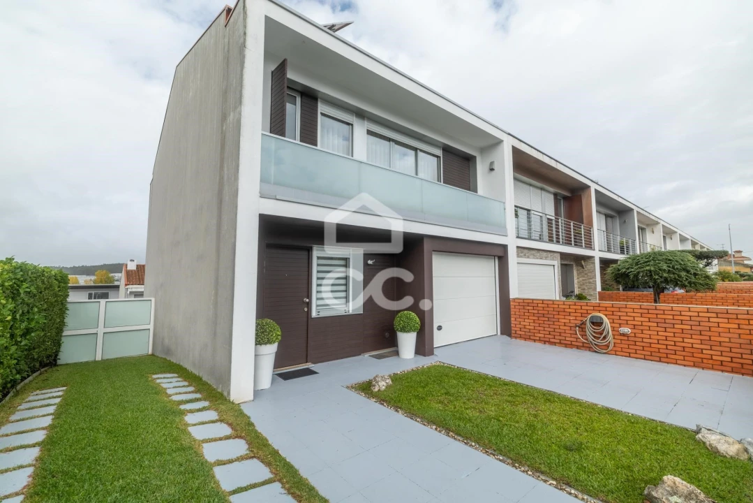 Moradia T3 para Venda em Ribeirão Foto 39