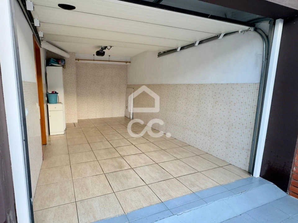 Moradia T3 para Venda em Ribeirão Foto 34