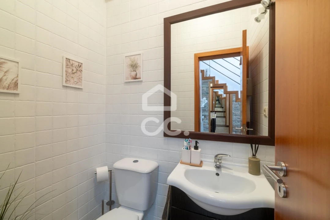 Moradia T3 para Venda em Ribeirão Foto 26