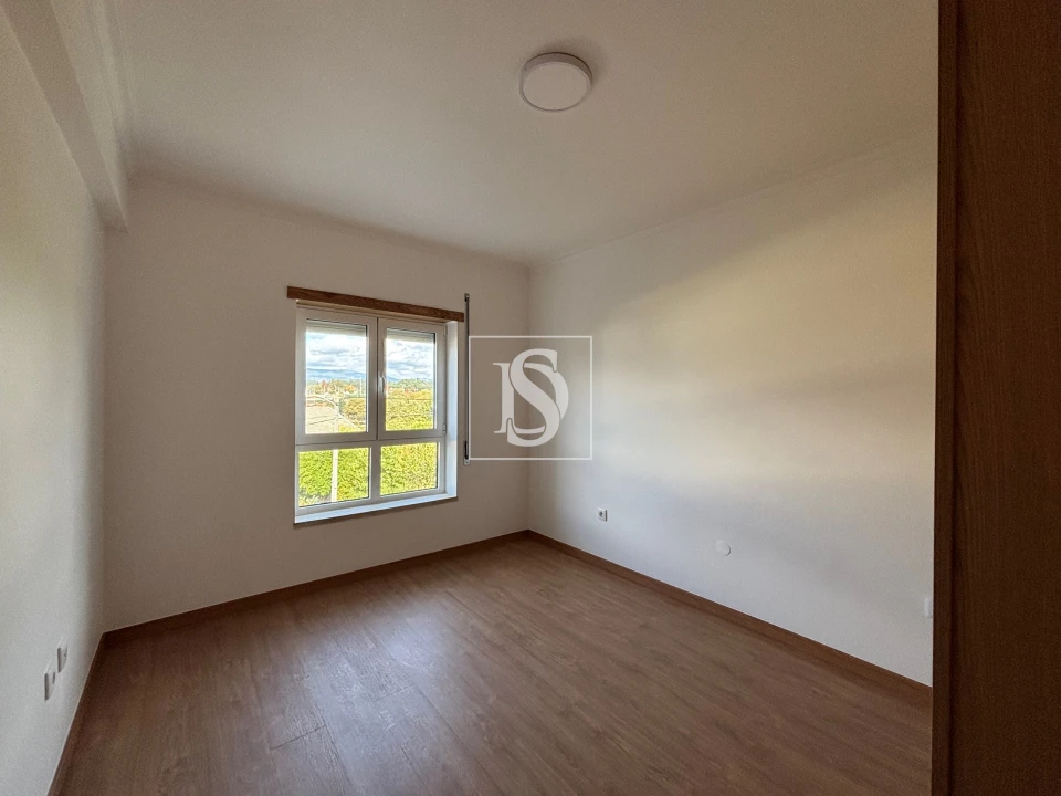 Apartamento T3 para Venda em Tondela e Nandufe Foto 15